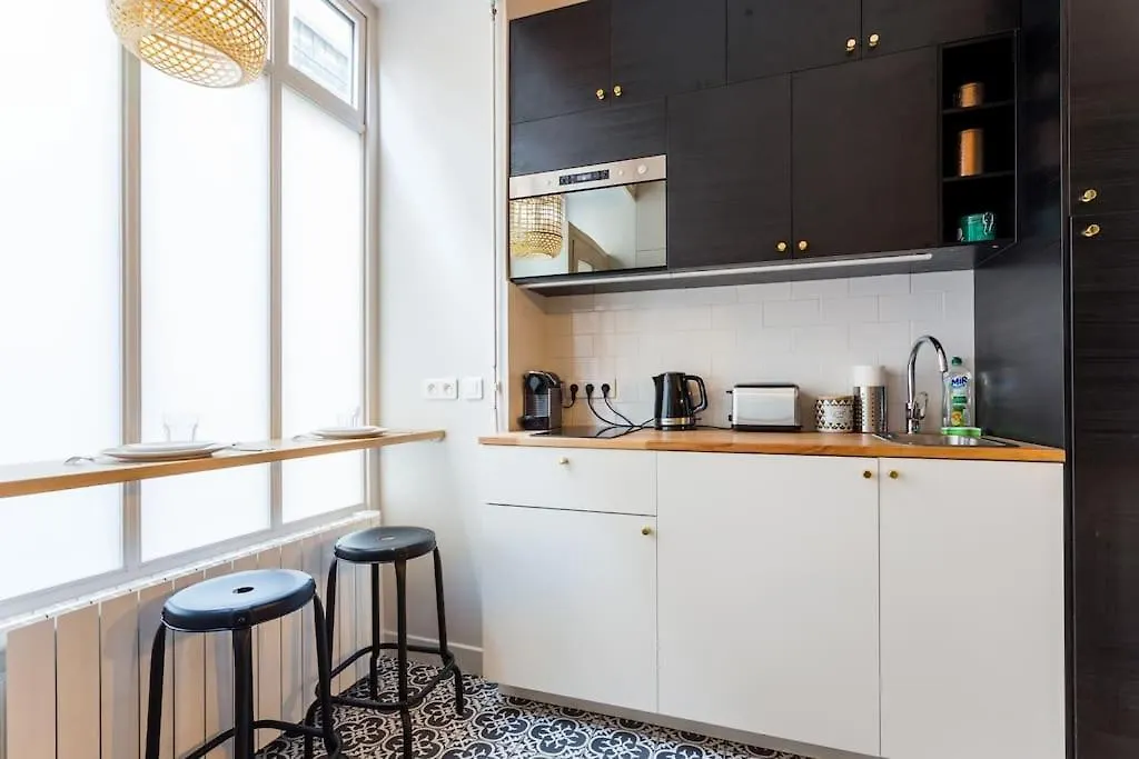 Cosy - Arc De Triomphe Apartman *